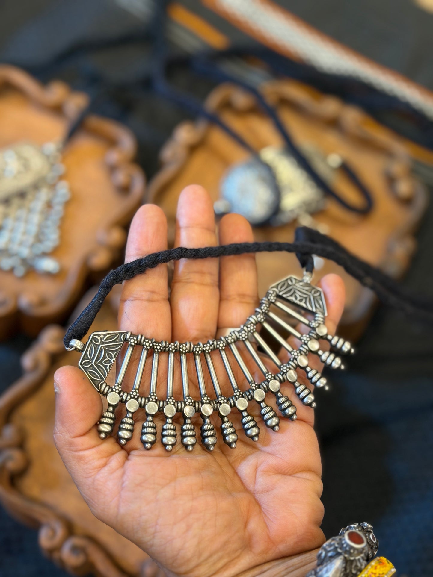 Kairavi Choker