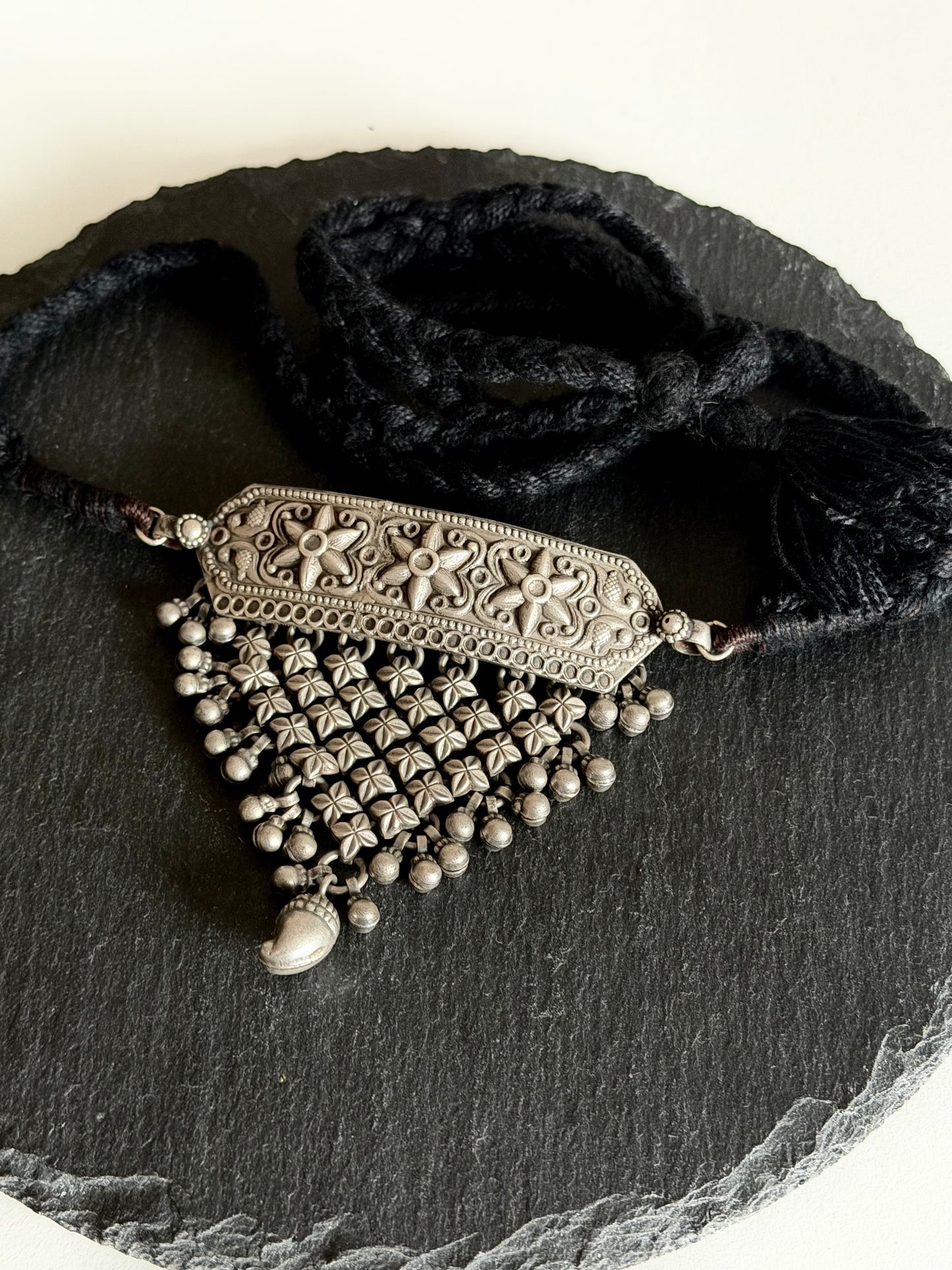 Nayantara Choker