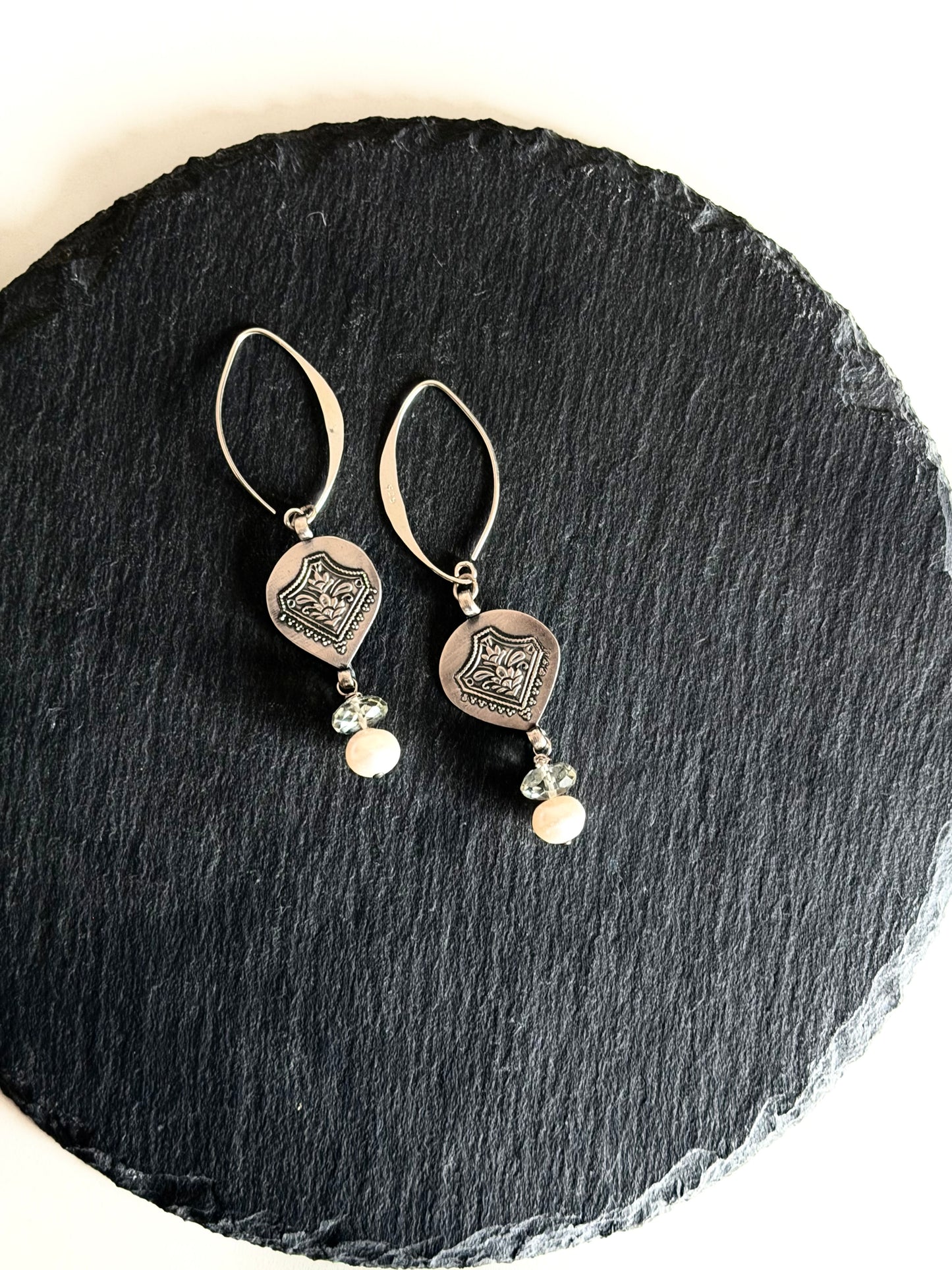 Gentle Breeze Long Earring