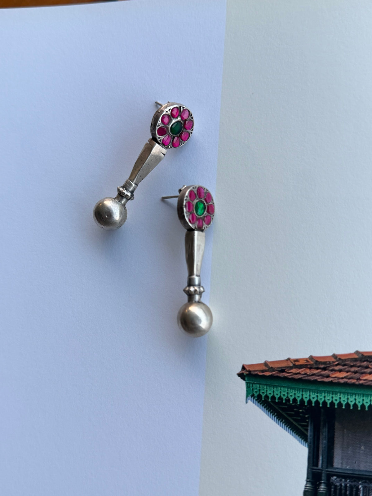 Kundan exclamation stud
