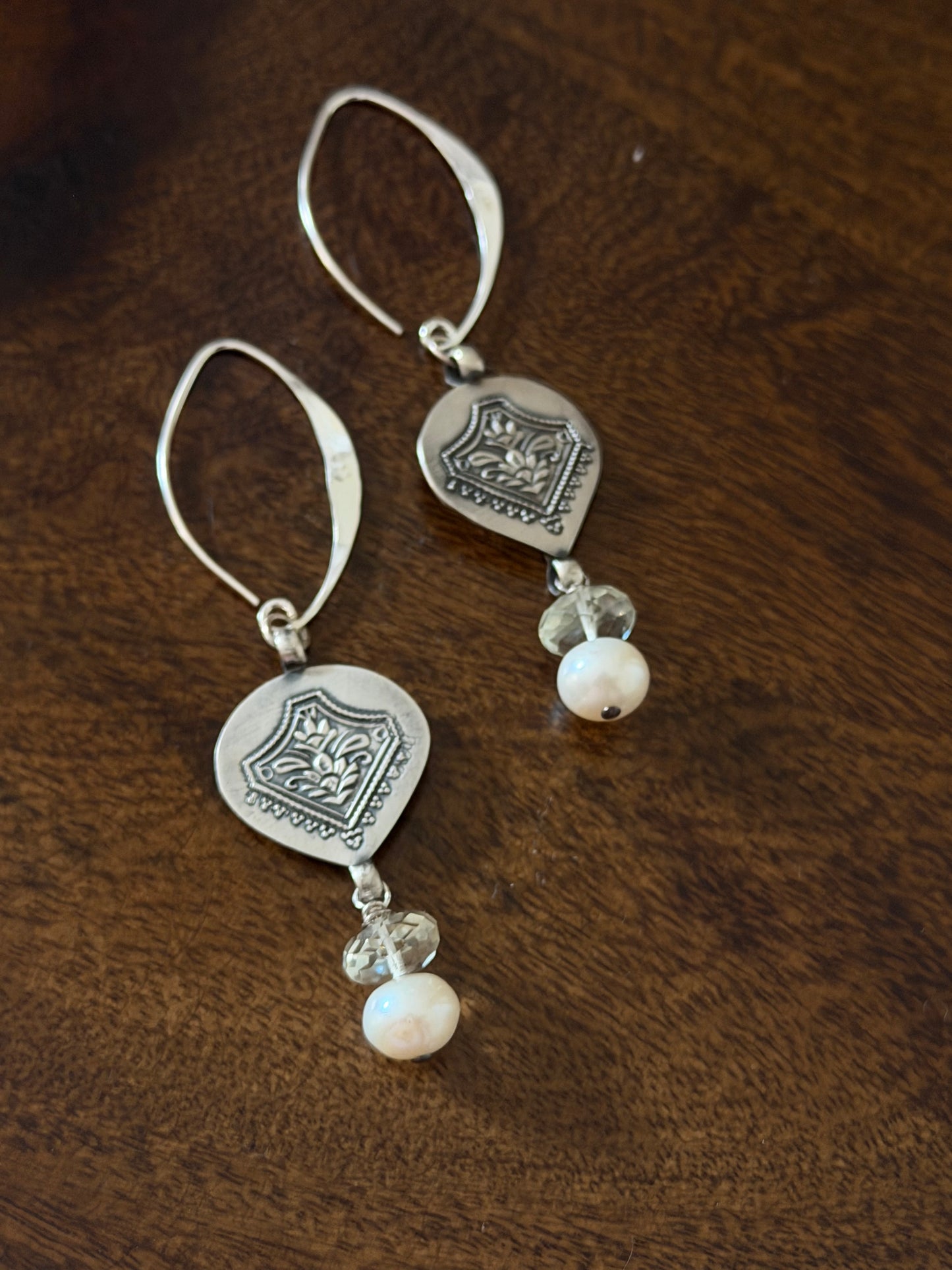Gentle Breeze Long Earring