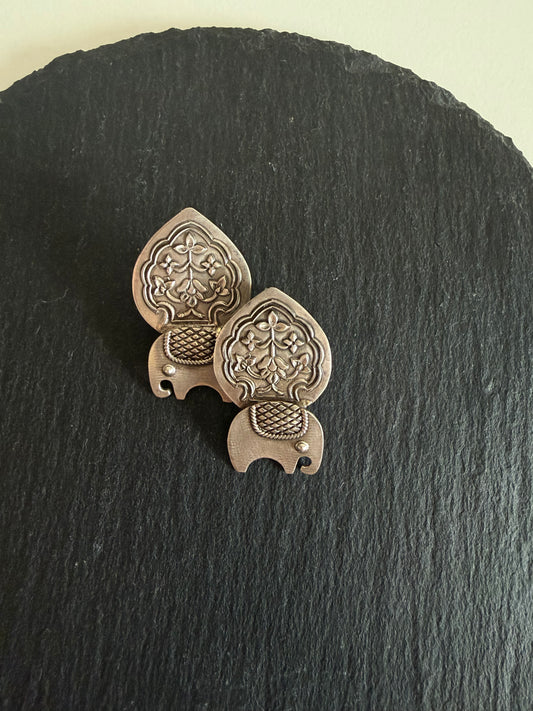 Airavata studs